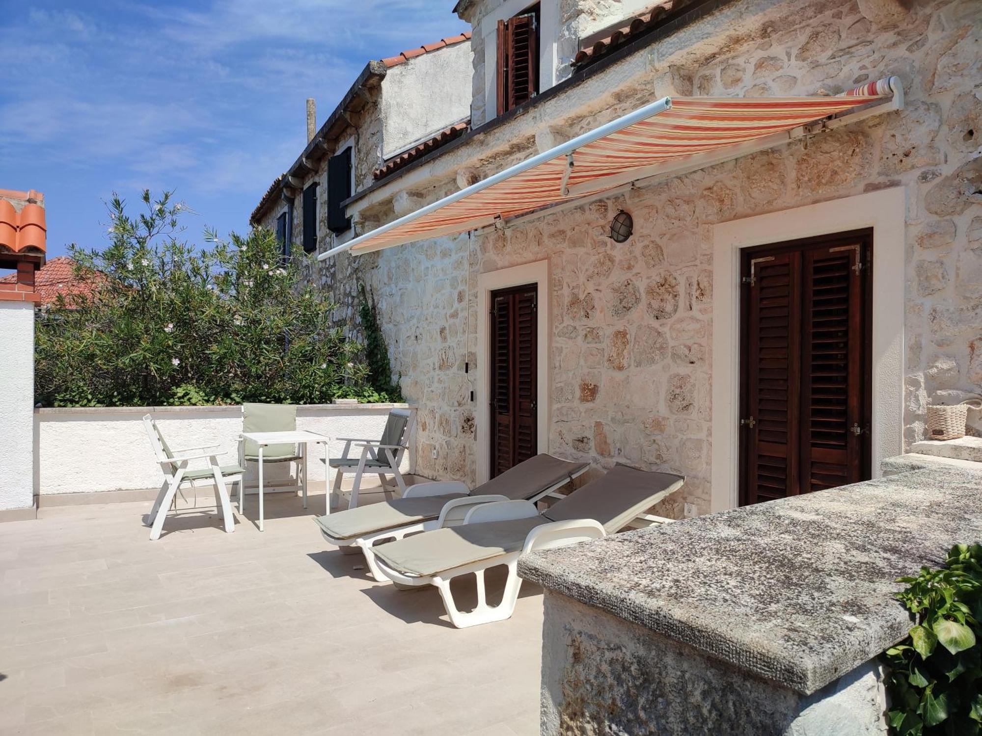 Villa Rustika Sutivan Exterior photo